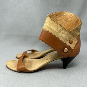 Herzel De Bach Sandals Women Sz EU 38 Brown Suede Ankle Strap Italy.
